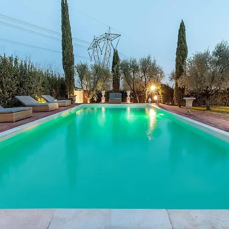 빌라 Charming & Luxury 10 Bedrooms Medea *
