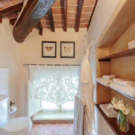 Charming & Luxury 10 Bedrooms Medea