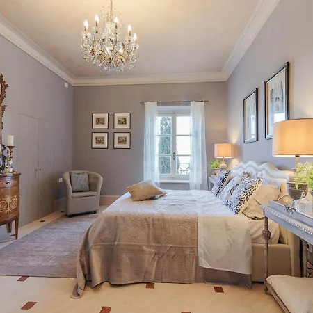 빌라 Charming & Luxury 10 Bedrooms Medea