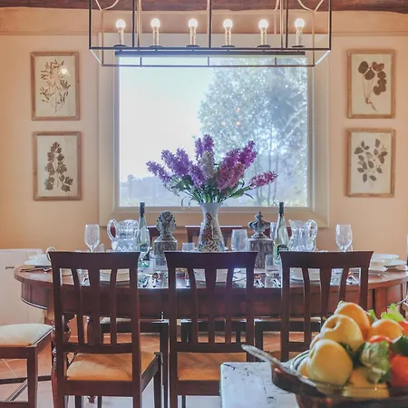 Charming & Luxury 10 Bedrooms Medea *
