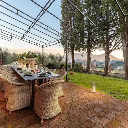 빌라 Charming & Luxury 10 Bedrooms Medea Maggiano