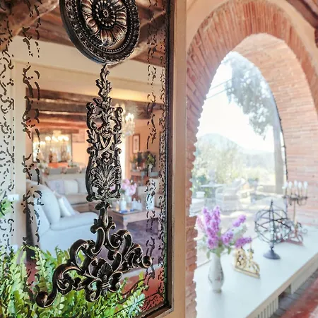 Charming & Luxury 10 Bedrooms Medea 빌라