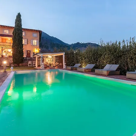 Charming & Luxury 10 Bedrooms Medea *