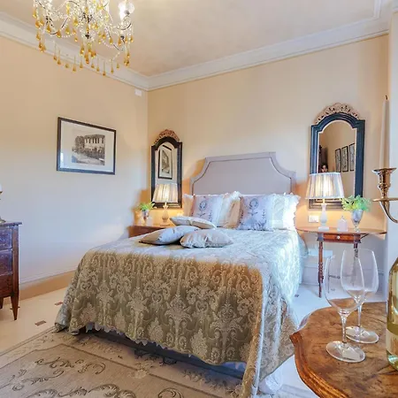 빌라 Charming & Luxury 10 Bedrooms Medea
