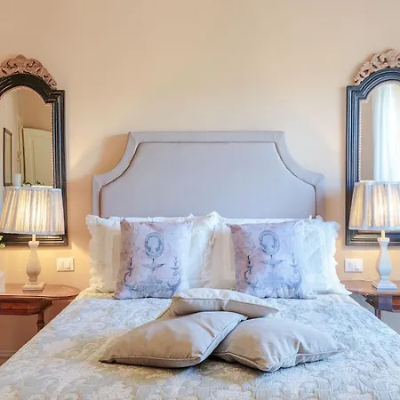 Charming & Luxury 10 Bedrooms Medea Maggiano