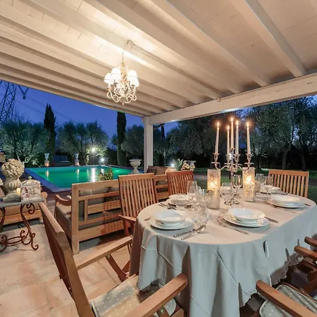 Charming & Luxury 10 Bedrooms Medea *