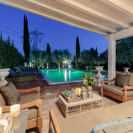 Charming & Luxury 10 Bedrooms Medea * Maggiano