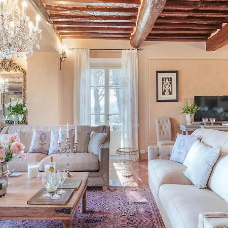 빌라 Charming & Luxury 10 Bedrooms Medea *